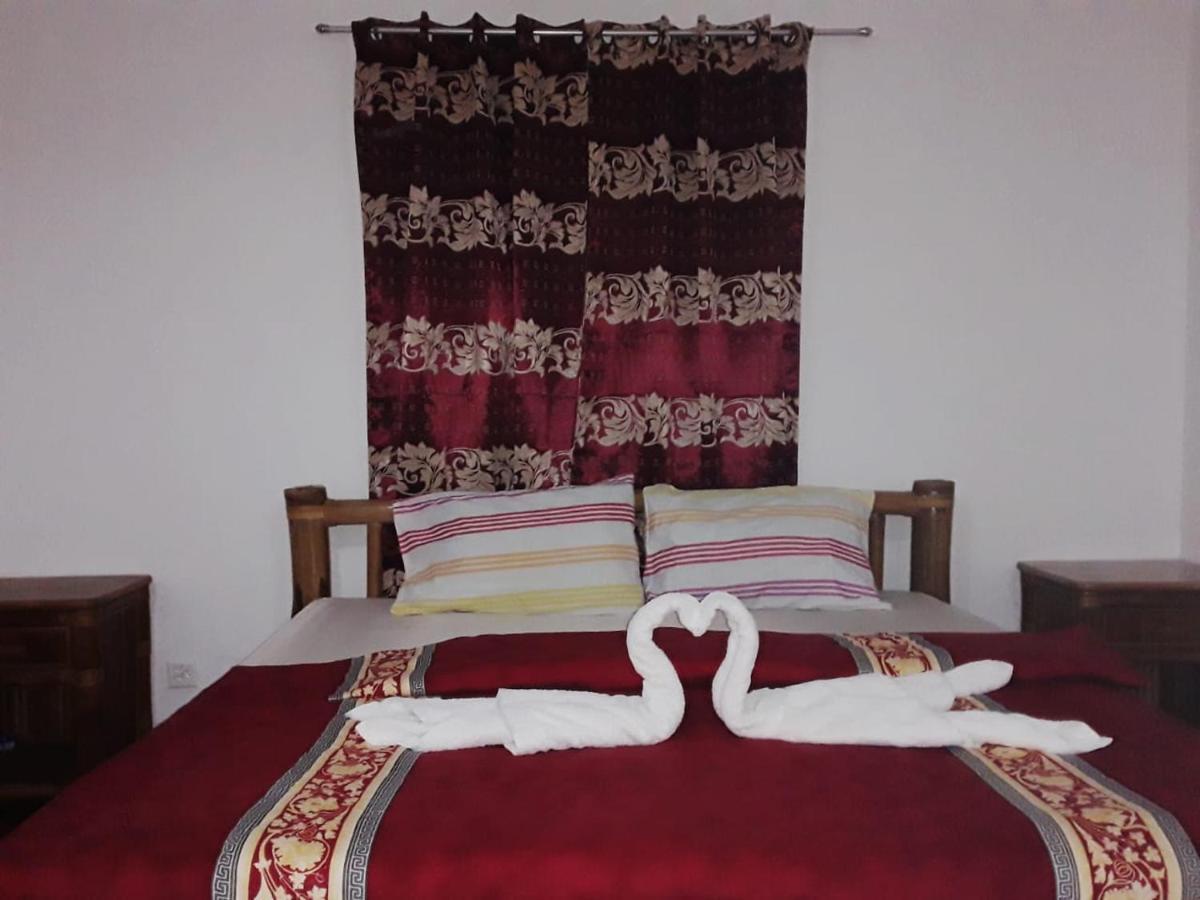 Tauig Beach Resort Moalboal Exterior photo