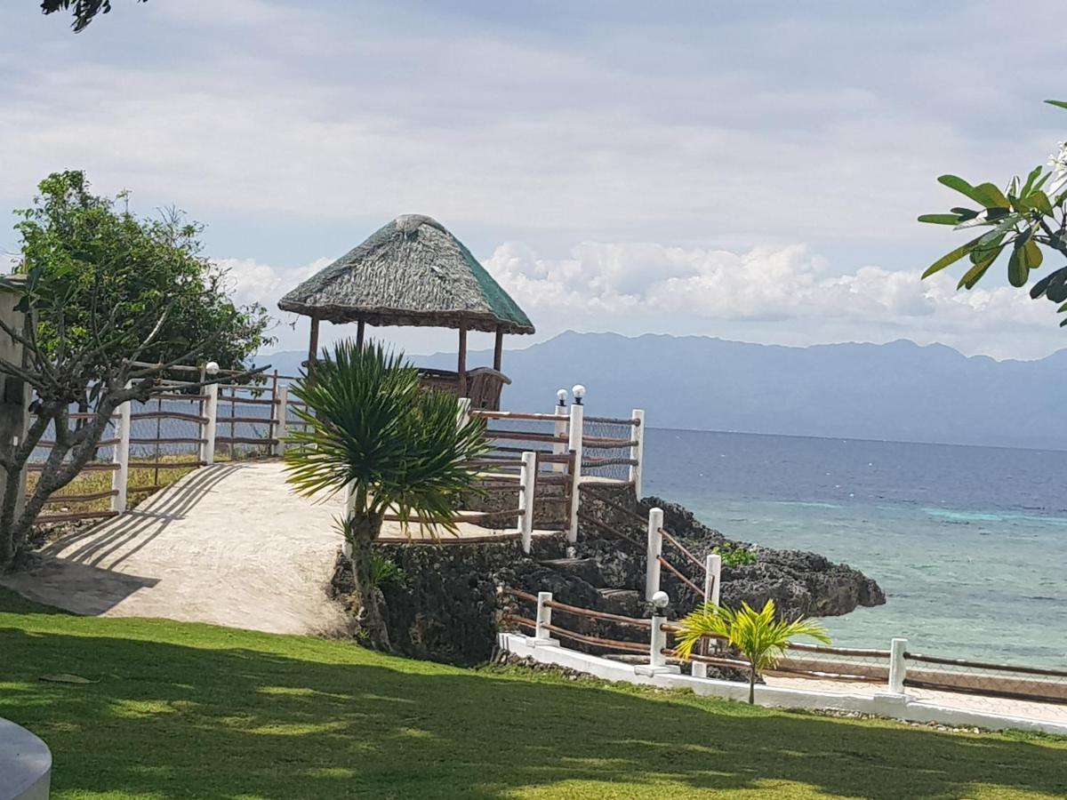Tauig Beach Resort Moalboal Exterior photo