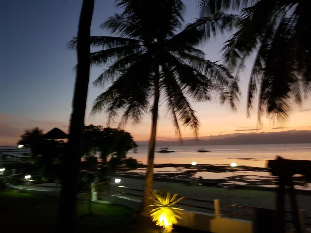 Tauig Beach Resort Moalboal Exterior photo