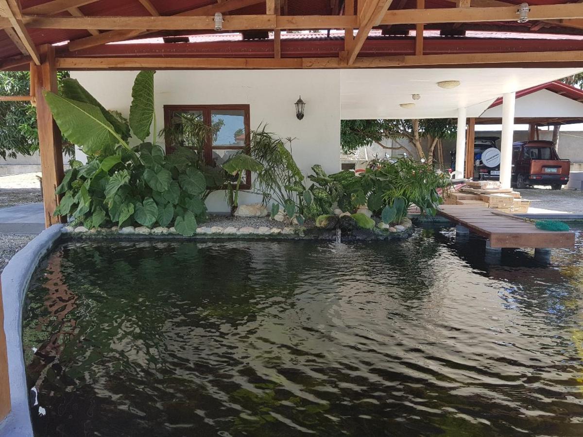 Tauig Beach Resort Moalboal Exterior photo