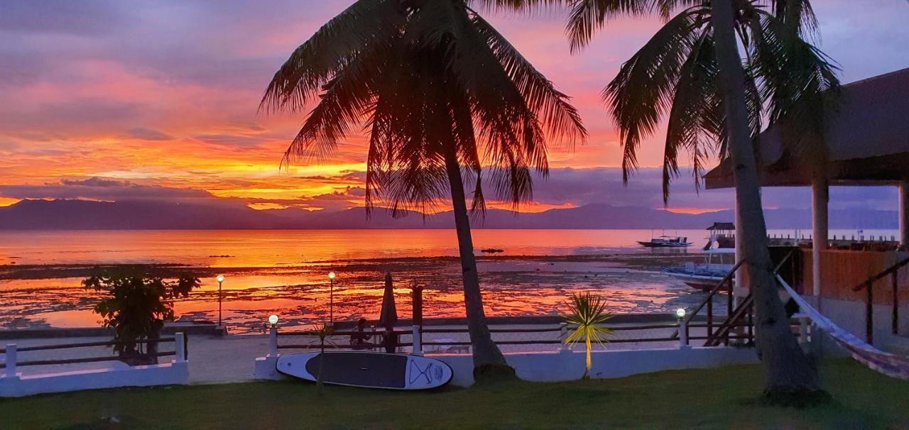 Tauig Beach Resort Moalboal Exterior photo
