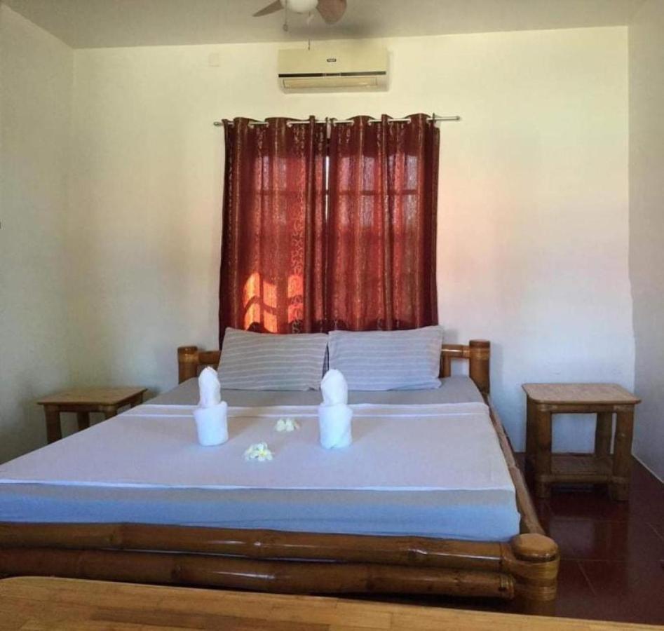 Tauig Beach Resort Moalboal Exterior photo