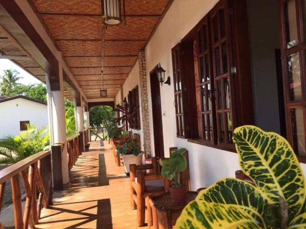 Tauig Beach Resort Moalboal Exterior photo