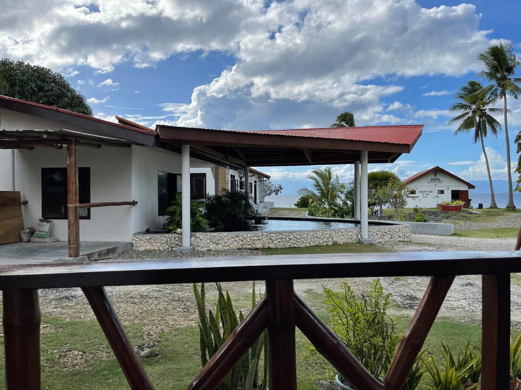 Tauig Beach Resort Moalboal Exterior photo